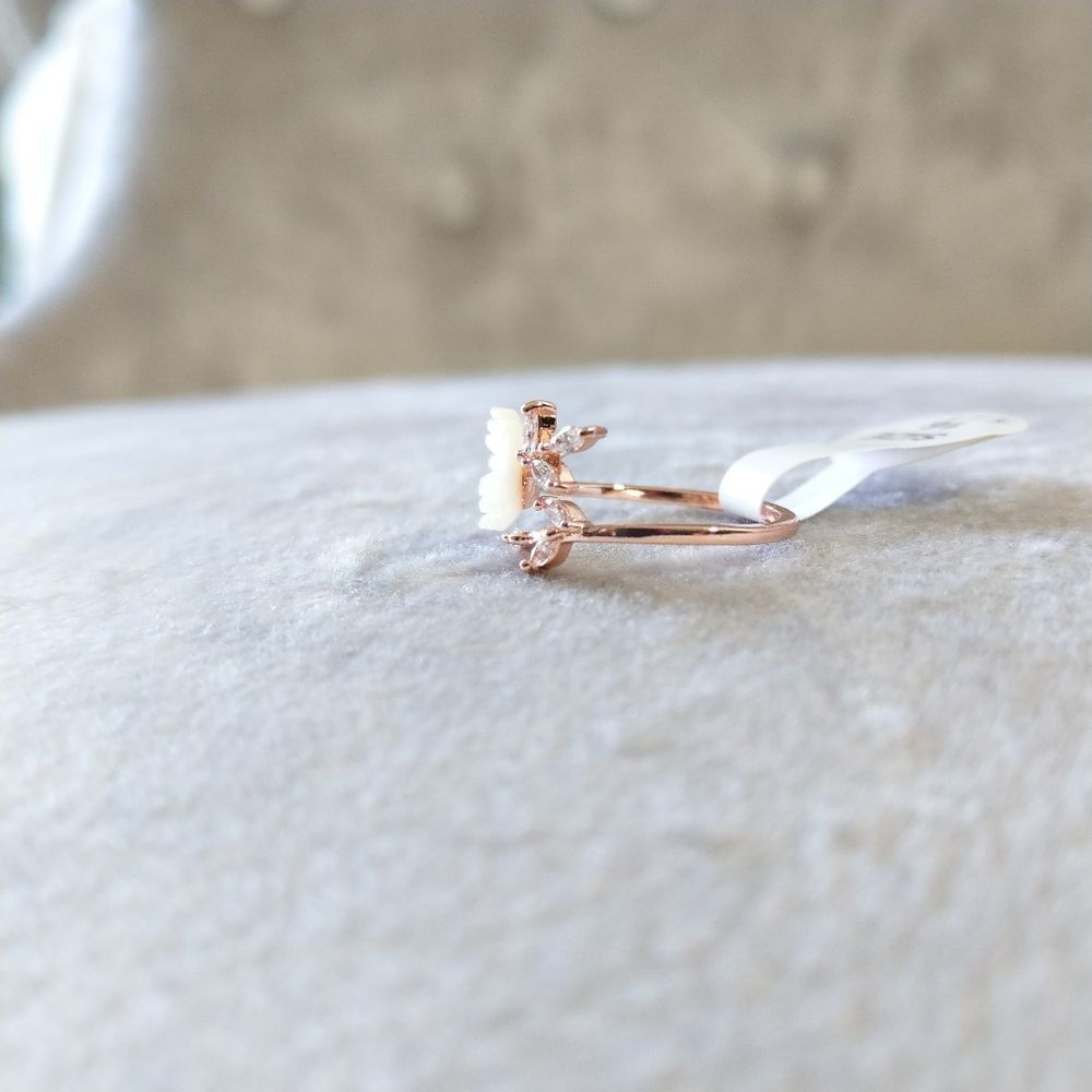 💎NEW💎 GOLD PLATED CHERRY BLOSSOM RING - Picture 3 of 11